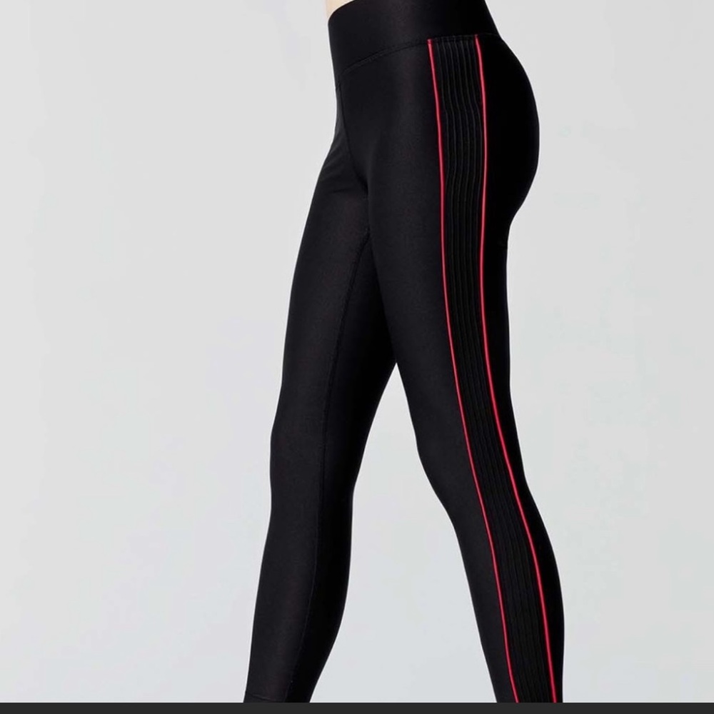 NWT Terez Legging